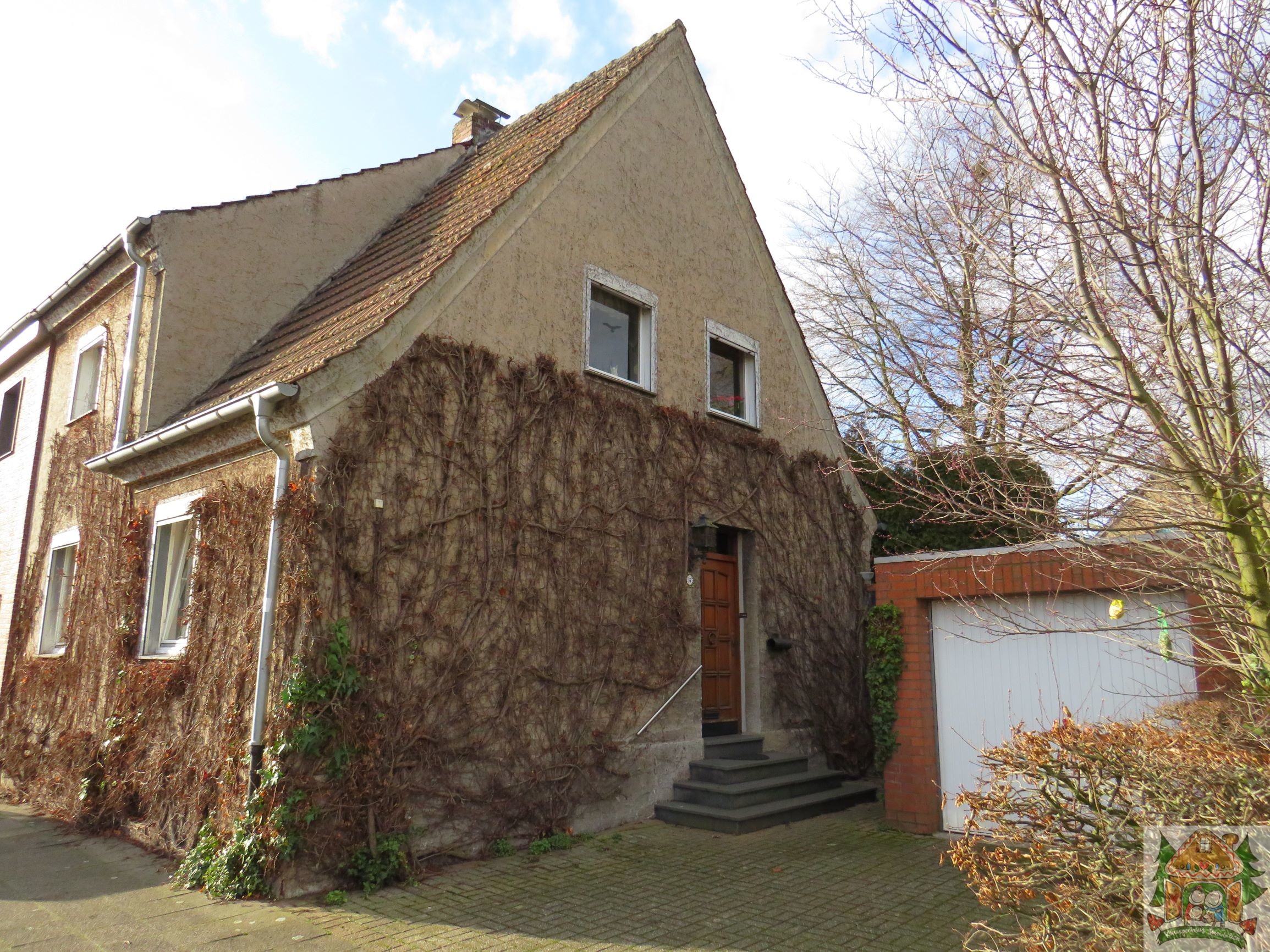 Knusperhaus In Sehr Schoner Ruhiger Lage Von Kr Fischeln Zu